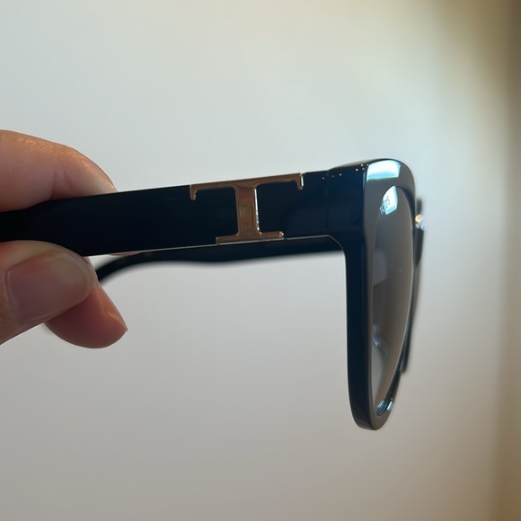 Tod’s TO 315D Oversized Cat Eye Sunglasses - New Condition - Picture 5 of 11